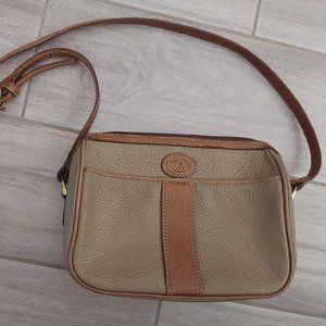 Liz Claiborne Vintage 2 Tone Beige Leather Crossbody Handbag.   Size Small